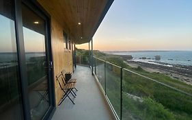 Luxury Beach Front Rooms- Pma